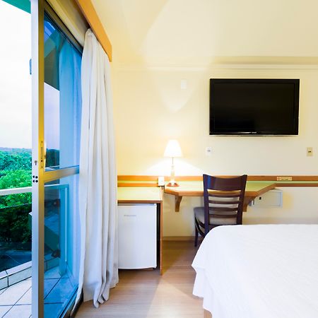 Hotel Bella Italia Фос ду Игуасу Екстериор снимка