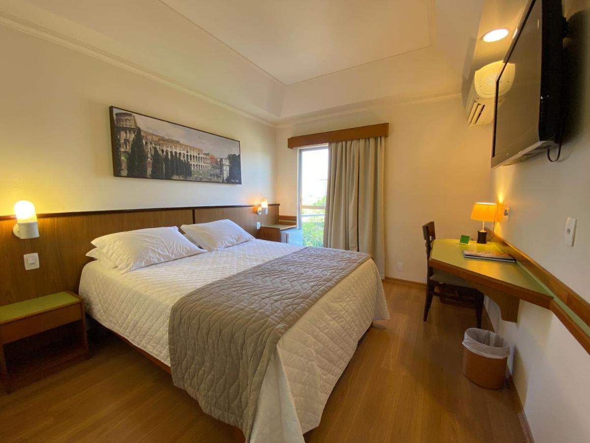 Hotel Bella Italia Фос ду Игуасу Екстериор снимка