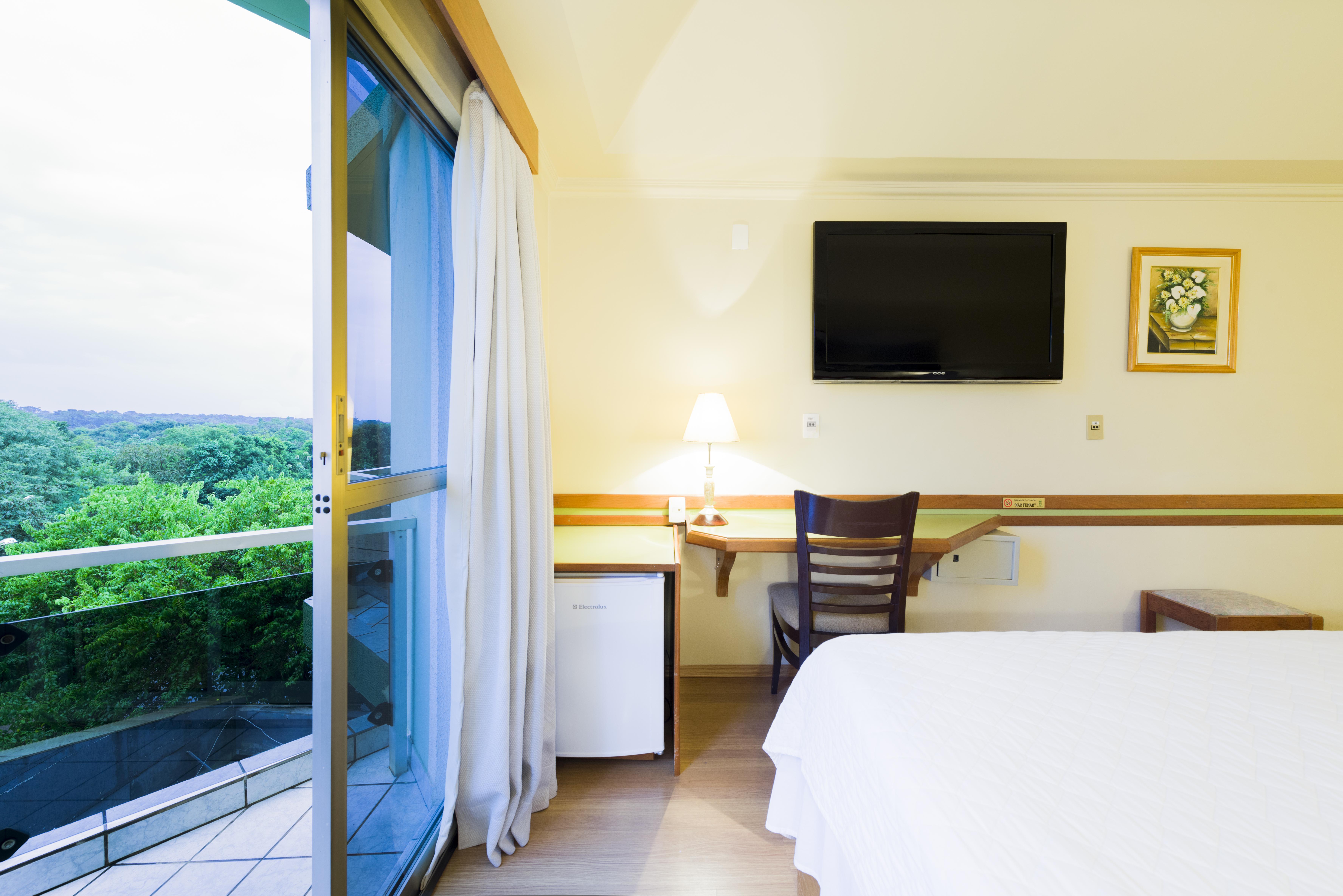 Hotel Bella Italia Фос ду Игуасу Екстериор снимка