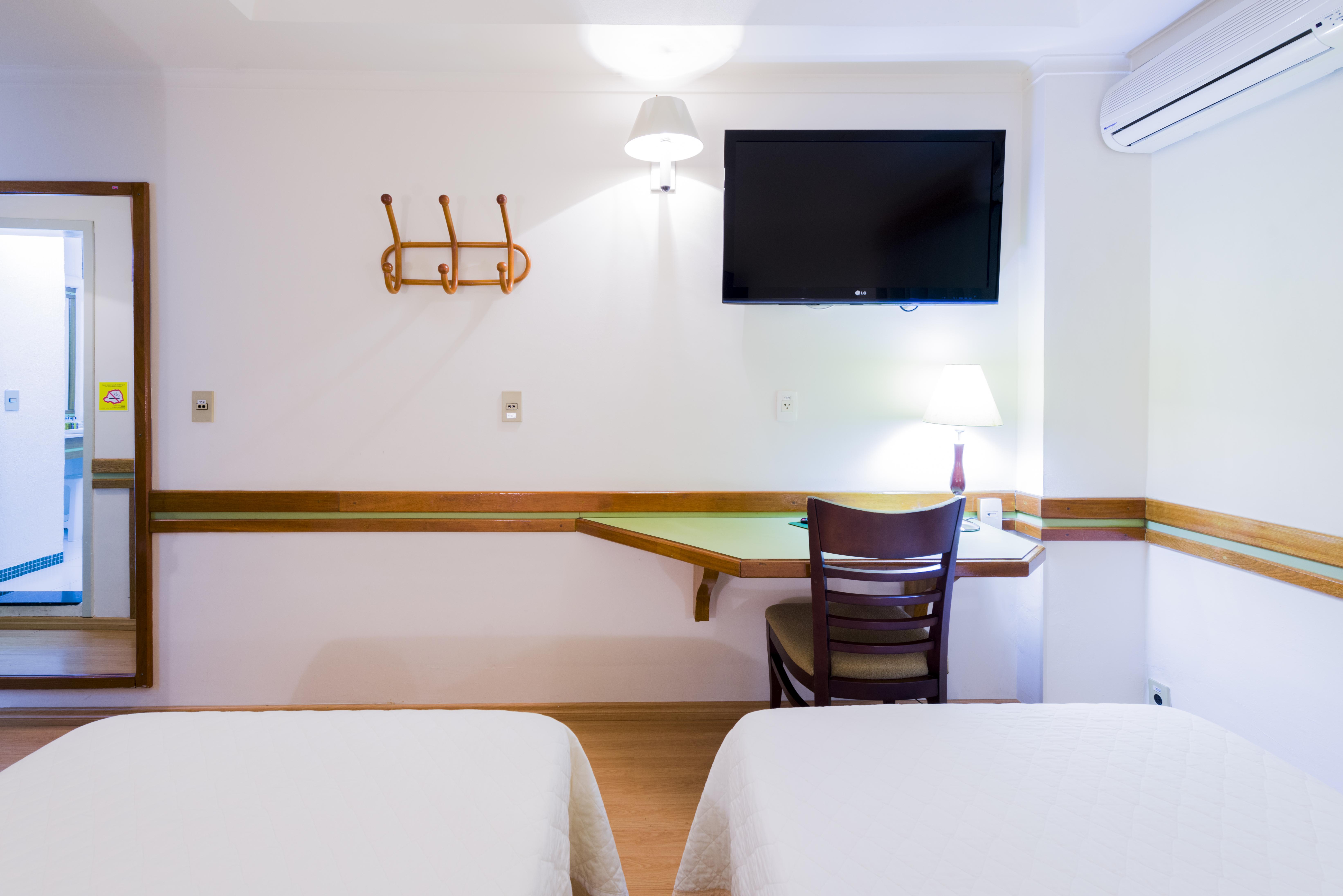 Hotel Bella Italia Фос ду Игуасу Екстериор снимка